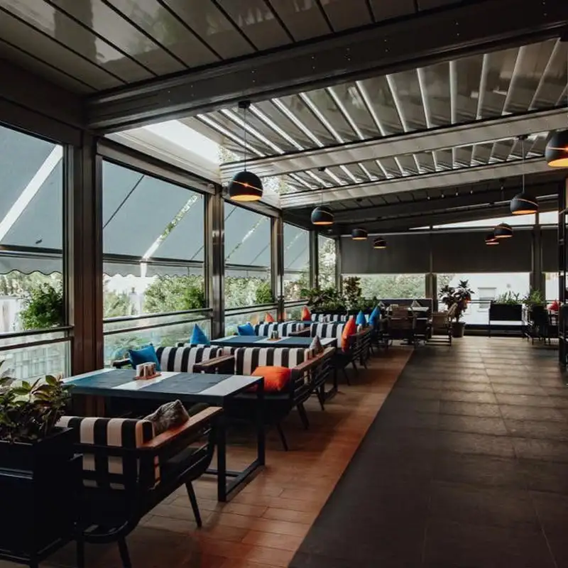 Un bon travail sur mon portail. Quelques ajustements mineurs ont été nécessaires après l’installation.