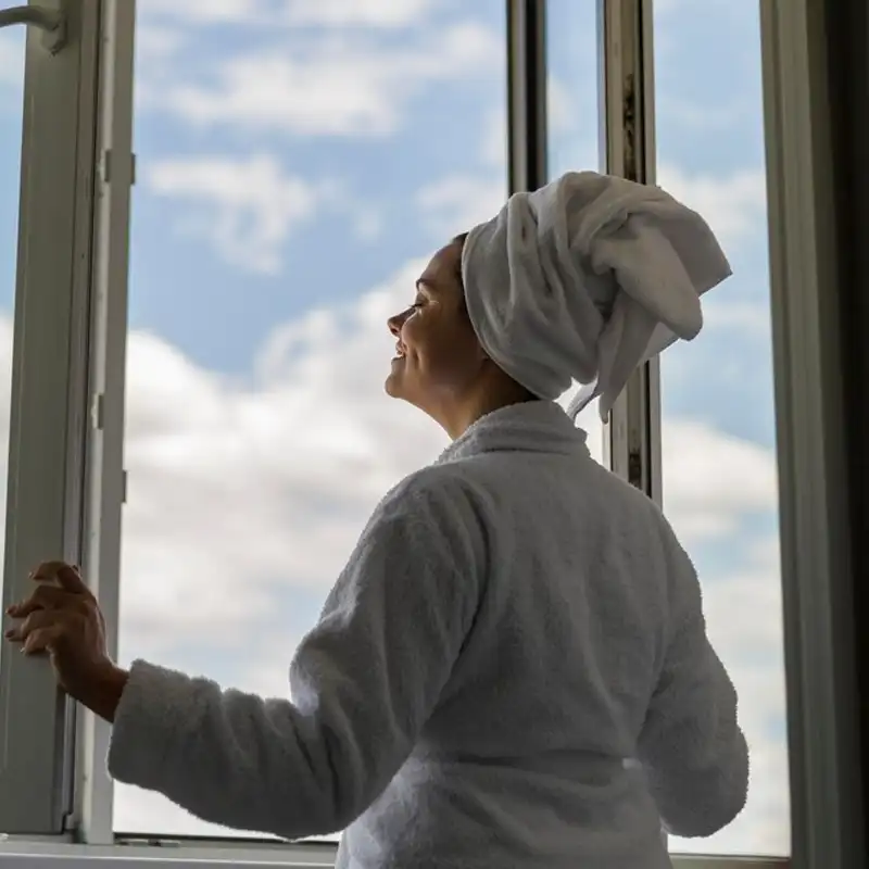 Un bureau en aluminium parfait, avec une finition ultra soignée. Bravo Alumax Réunion pour ce magnifique travail !